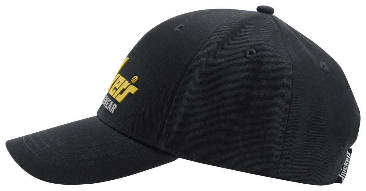Keps med logo
